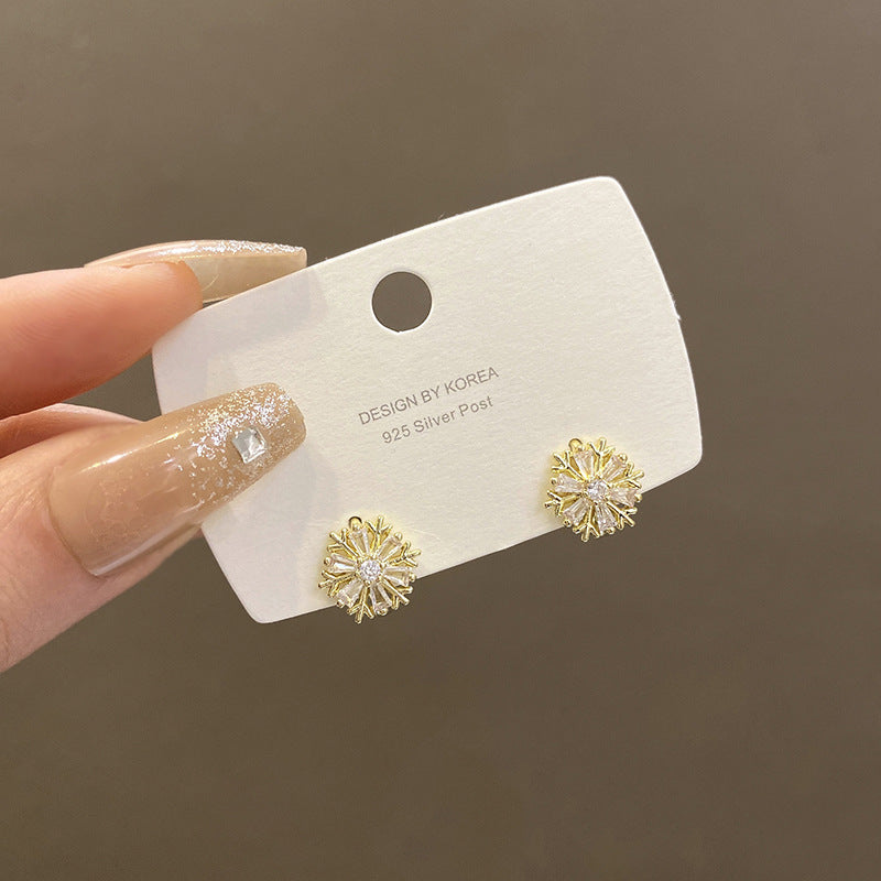 【Cumpărați 1, primiți 1 gratuit】❄ Cercei fulgi de nea cu zircon, de lux, pentru femei