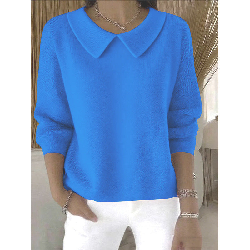 Cómoda camiseta de manga larga con cuello en V para otoño e invierno.