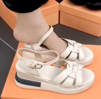 💞💞Sandale la modă, cu talpă groasă, antiderapante și platformă