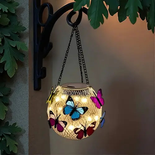 🦋💡【Vásárolj 1-et, kapsz 1-t ingyen】Gyönyörű napelemes csillár pillangóval