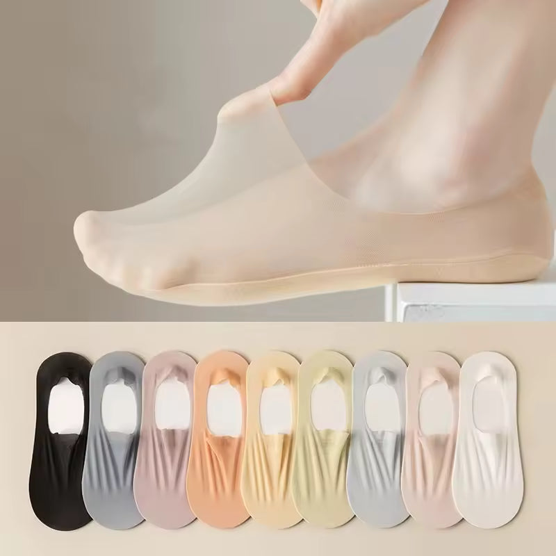 🧦【50 % CENEJE】Ženske nedrseče silikonske nevidne nogavice Super tanke nogavice s plitvimi usti