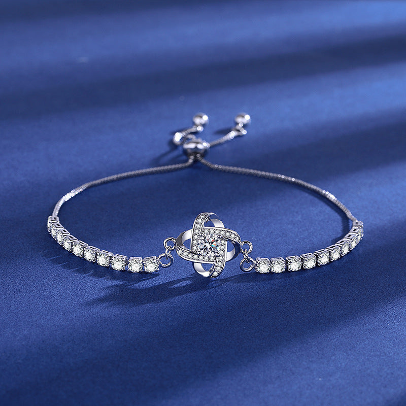 😀👉【Kupite 1, dobite 1 gratis】Nova in elegantna zapestnica iz srebra 925, vdelana z diamanti in okrasnimi kamni.