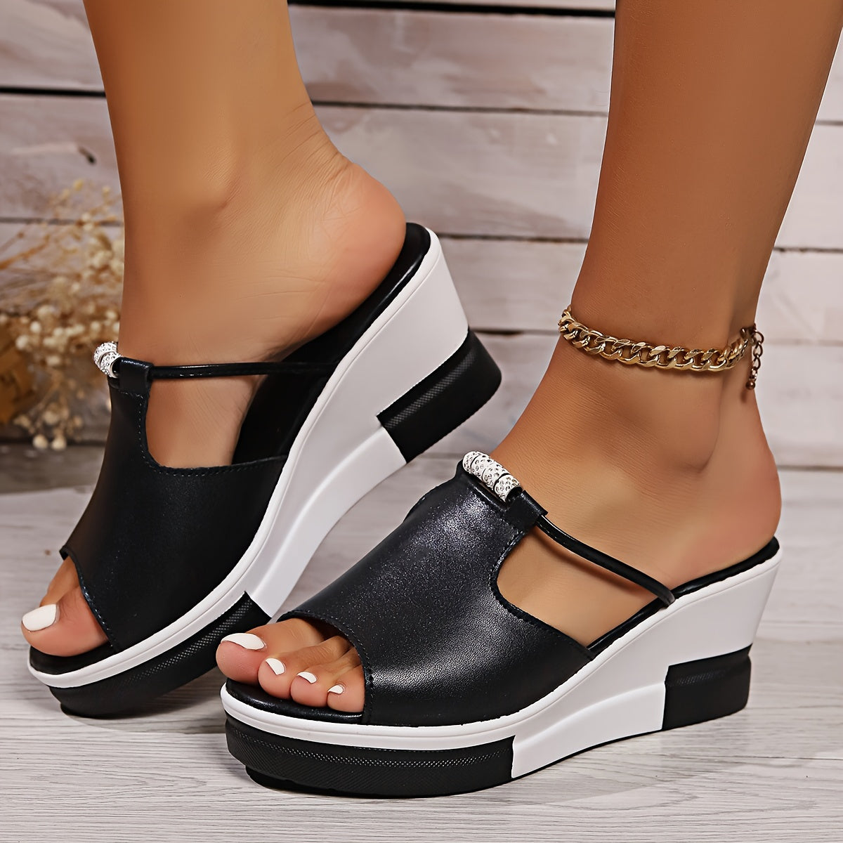🔥👡【50% sleva】【36-43】Dámské sandály z pravé kůže s klínovým podpatkem, který zlepšuje výšku postavy