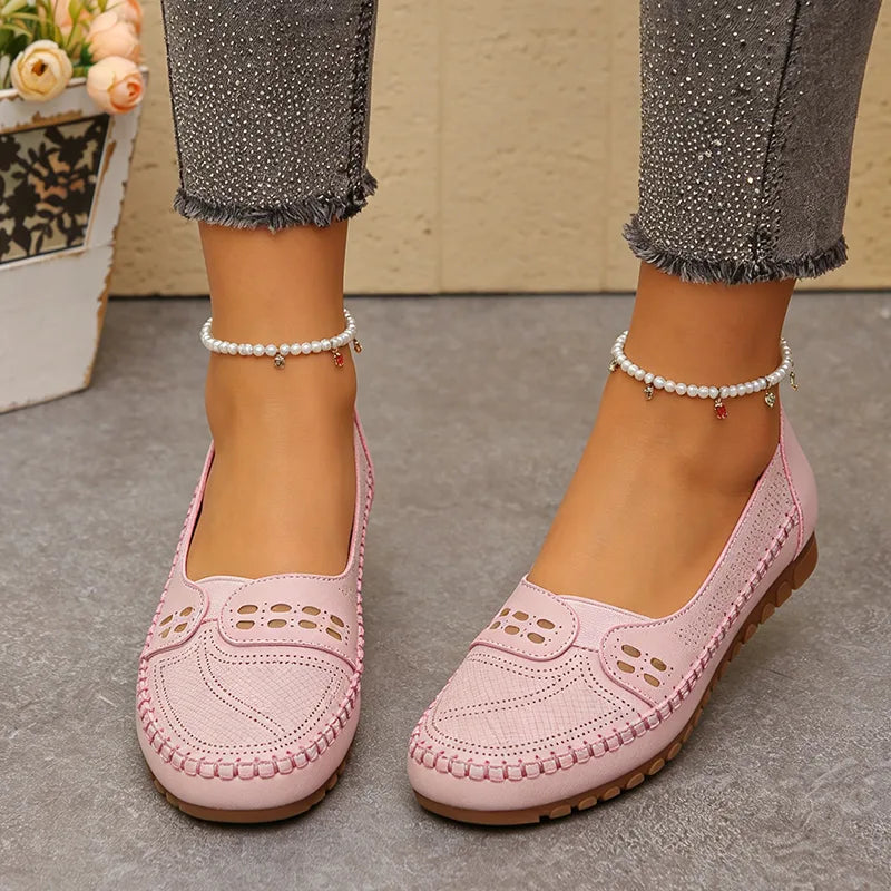 Comfort Collection 2026: Ręcznie szyte buty typu casual, dostępne do rozmiaru 43! Idealne dla szerokich lub zmęczonych stóp.