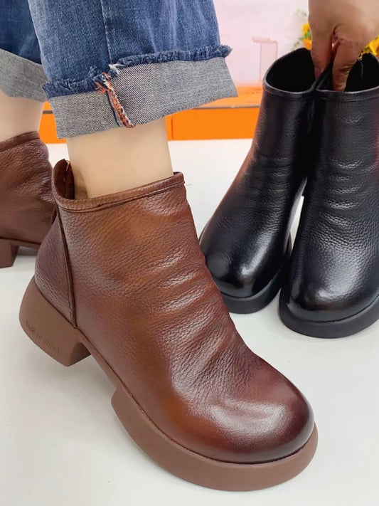 💟【35-40】Podzimní/zimní dámské luxusní boty 2025: Kožený svršek, měkká podešev na platformě, pohodlné a praktické zapínání na zip.