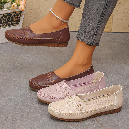 Comfort Collection 2026: Ręcznie szyte buty typu casual, dostępne do rozmiaru 43! Idealne dla szerokich lub zmęczonych stóp.