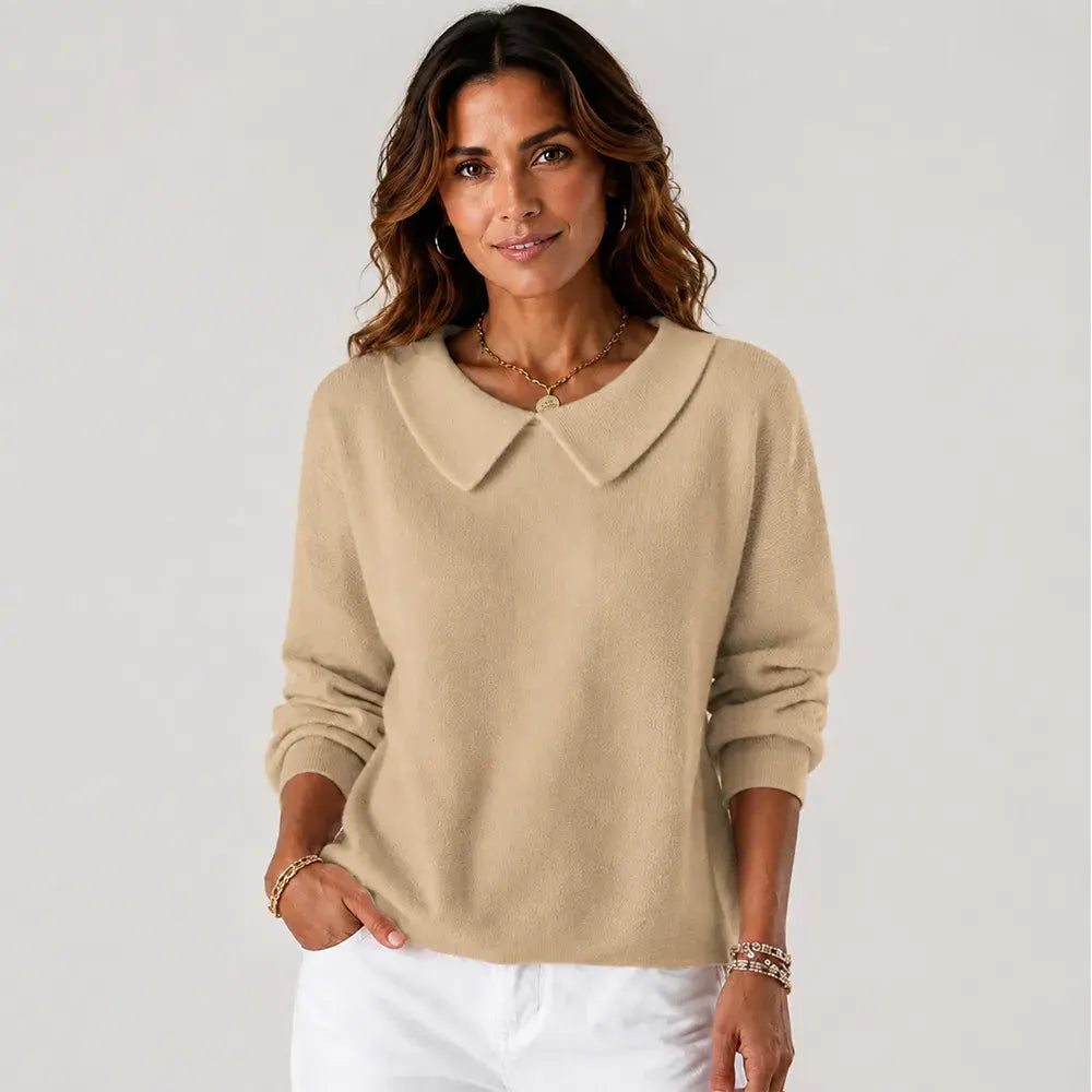Cómoda camiseta de manga larga con cuello en V para otoño e invierno.