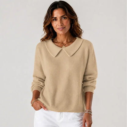 Cómoda camiseta de manga larga con cuello en V para otoño e invierno.