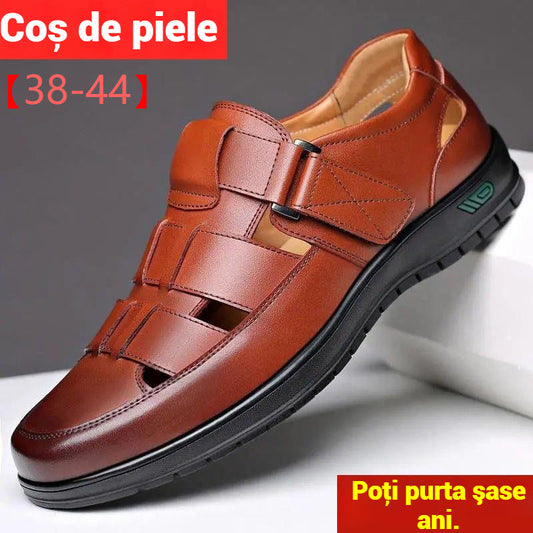 👞👍【38-44】2025 Nyári férfi marhabőr szandál, légáteresztő, üreges, csúszásmentes, lezser.