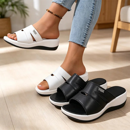 🖤Eleganckie kapcie ze skóry naturalnej z cyrkoniami i koturnem