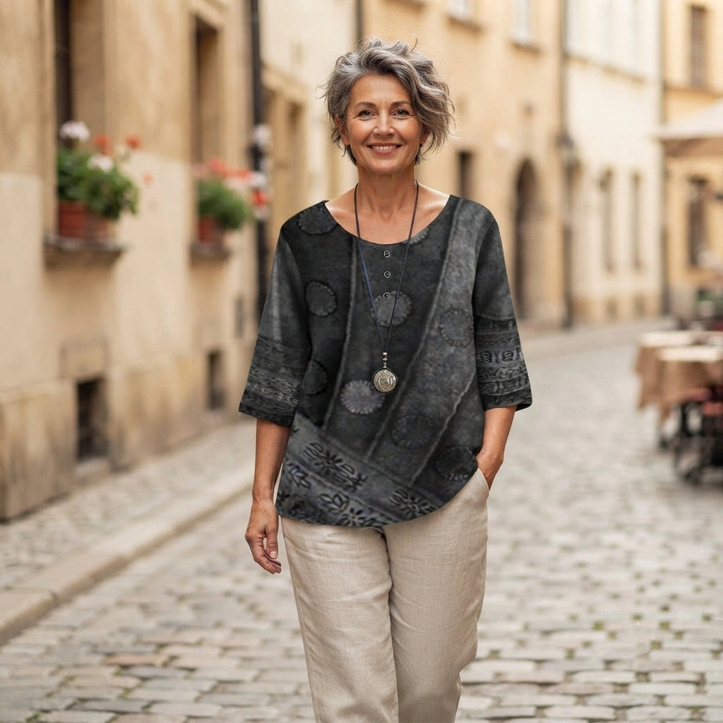 🌸2026 Nowy T-shirt z geometrycznym nadrukiem i długim dekoltem w kształcie układanki dla kobiet