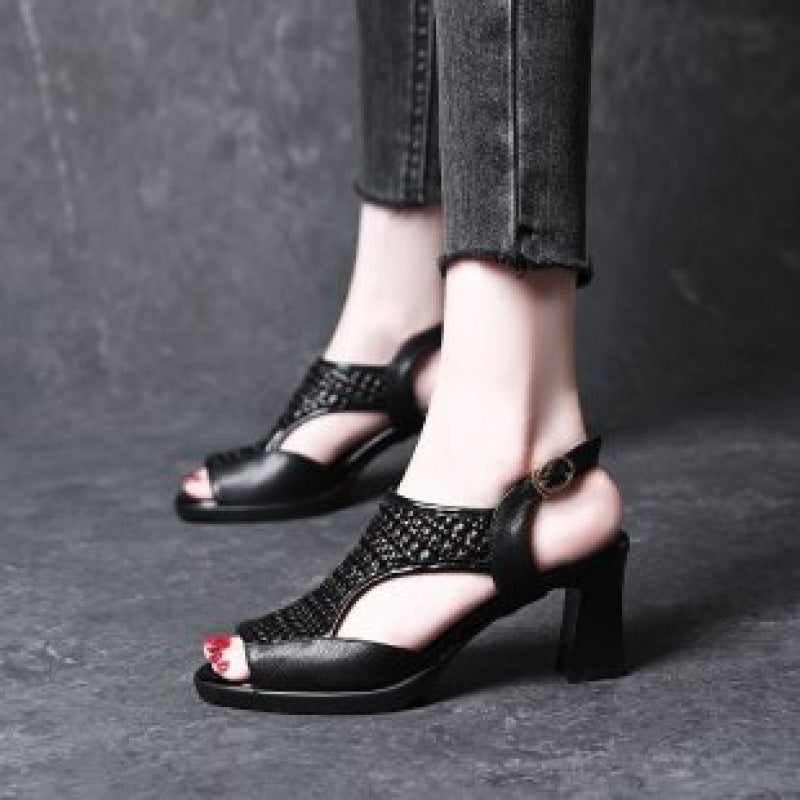 【35-40】👡2026 nowe letnie sandały, płaski obcas, odkryte palce, gruba podeszwa i płaski obcas, w kształcie ryby (wysokość obcasa 5/7 cm)