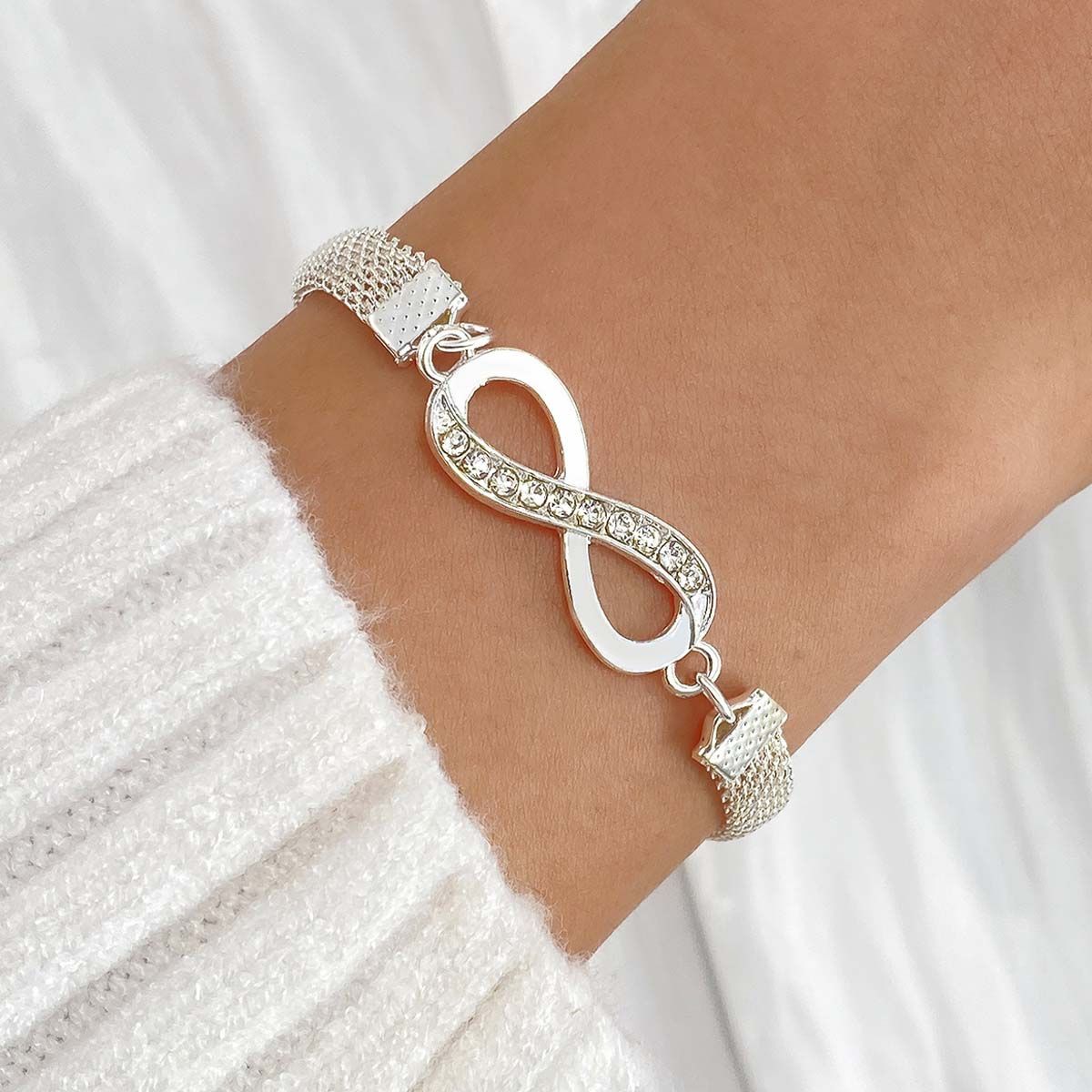 ✨🎁【Kúpte 1 a získajte 1 zadarmo】【2 náramky】✨✨Dámsky náramok pre šťastie, vyrobený zo striebra 925